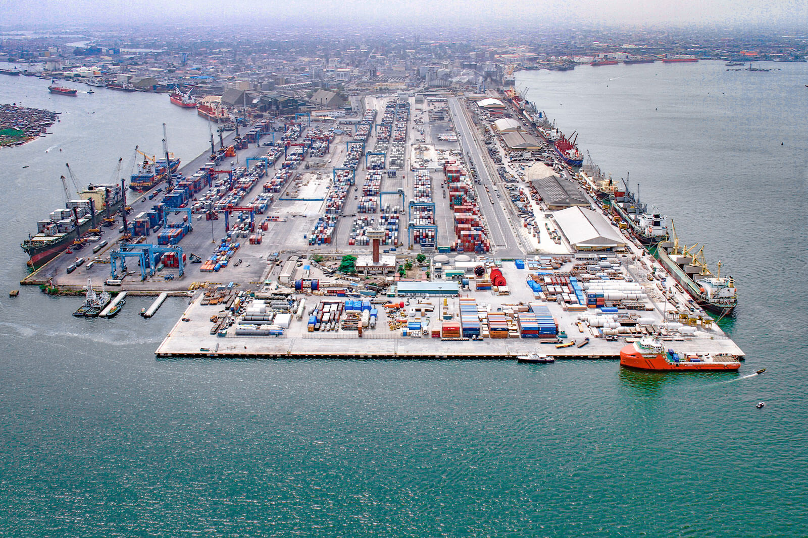 Illustrative commercial port operations for marine supply planning