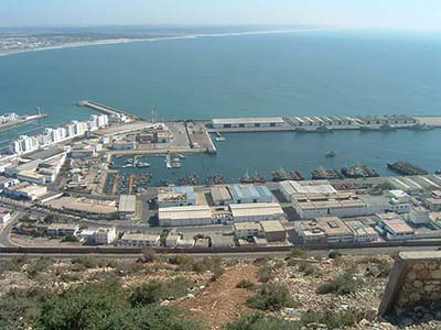 Illustrative commercial port operations for marine supply planning