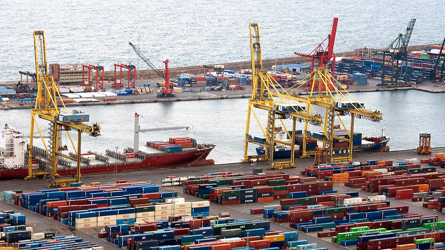 Illustrative commercial port operations for marine supply planning